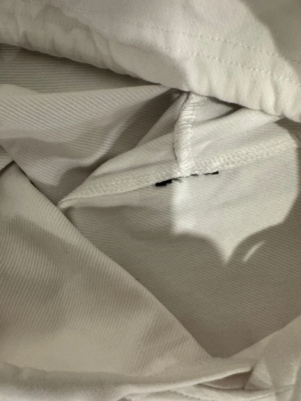 Stüssy Cream Basic front and back graphic Hoodie cut tags - Picture 4 of 13